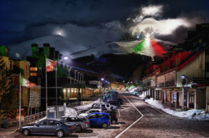 Passione Italia 17 Marzo 2011 Una Giornata Italiana, Bibbiena (Ar), Centro Nazionale della Fotografia d’Autore. Progetto Fotografico Collettivo - Enti Promotori SEAT PG, FIAF (Federazione Italiana Associazioni Fotografiche). Partner: Esperienza Italia 150, NIKON ed EPSON con il patrocinio di: Ministero per i Beni e le Attività Culturali, Governo Italiano Ministero della Gioventù, Ministero del Turismo, Unione Provincie d’Italia, 1861 > 2011 >> Catalogo Premiato con medaglia del Presidente della Repubblica patrocinato da: Provincia di Arezzo, Comunità Montana del Casentino e Comune di Bibbiena
